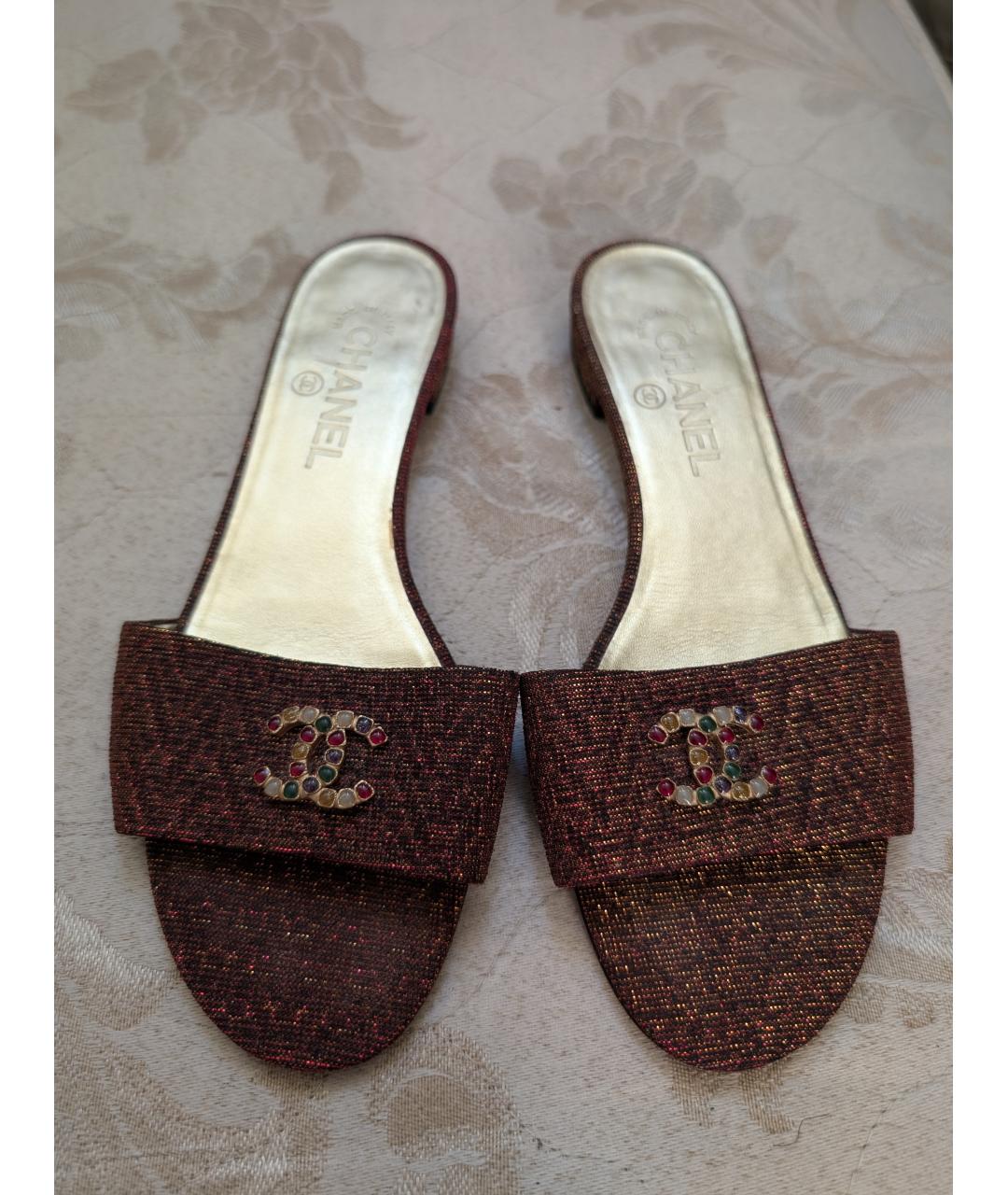 CHANEL Бордовые босоножки, фото 2