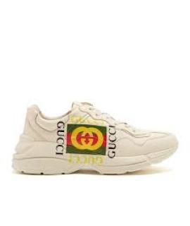 GUCCI Низкие кроссовки / кеды