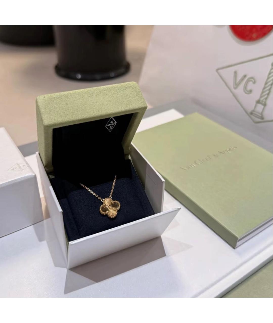VAN CLEEF & ARPELS Подвеска из желтого золота, фото 4