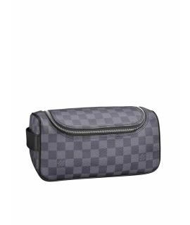 LOUIS VUITTON Дорожная и спортивная сумка