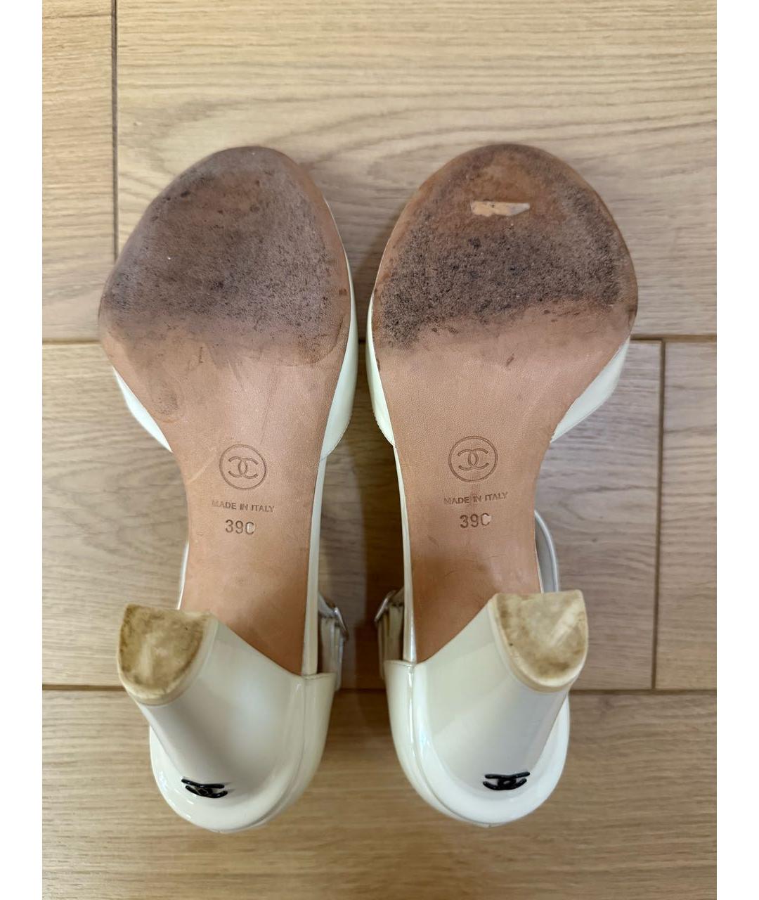 CHANEL Белые туфли из лакированной кожи, фото 7