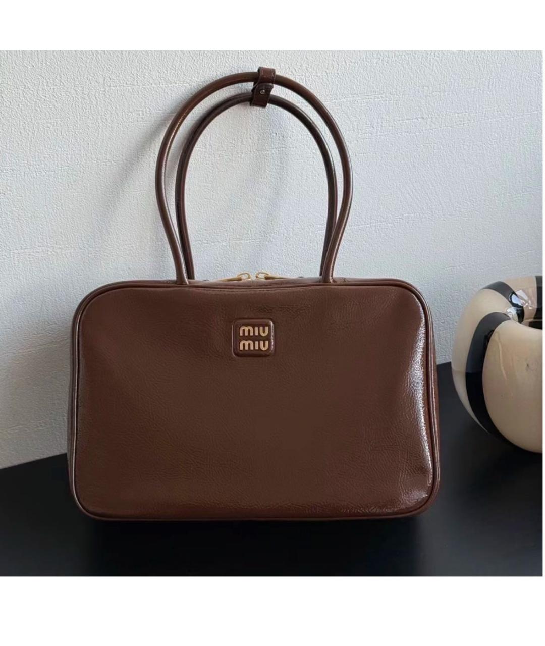 MIU MIU Коричневая кожаная сумка тоут, фото 2