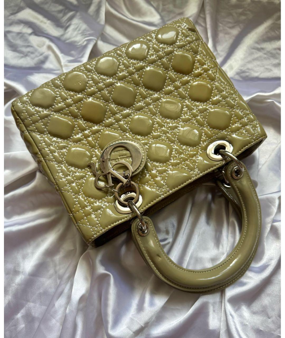 CHRISTIAN DIOR Зеленая сумка с короткими ручками из лакированной кожи, фото 9