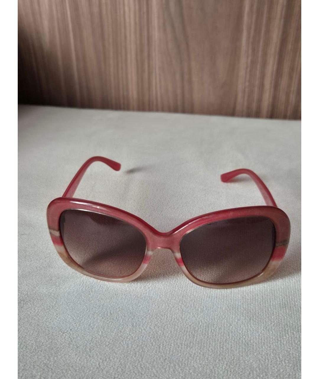 FERRAGAMO Бордовые пластиковые солнцезащитные очки, фото 8