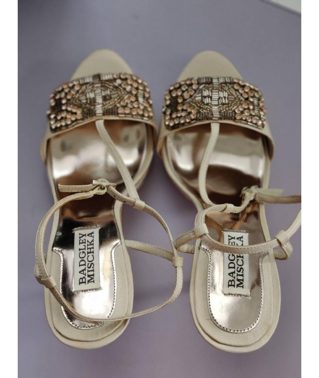 BADGLEY MISCHKA Бежевые босоножки, фото 3