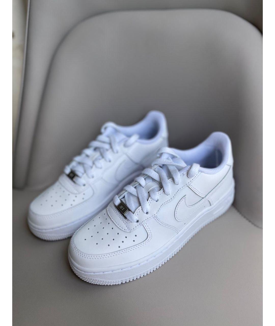 NIKE Белые кожаные низкие кроссовки / кеды, фото 2