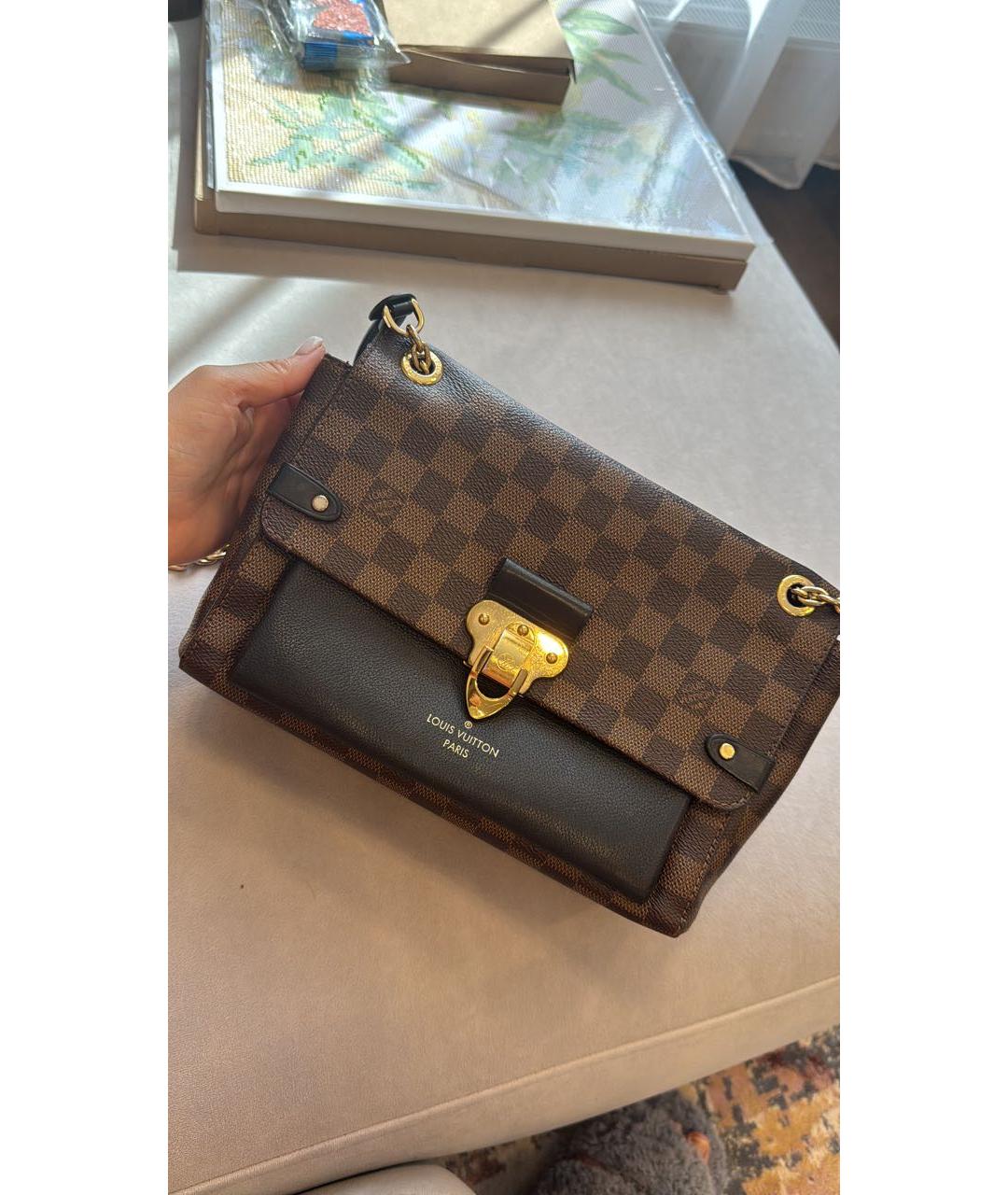 LOUIS VUITTON Коричневая сумка через плечо из искусственной кожи, фото 5