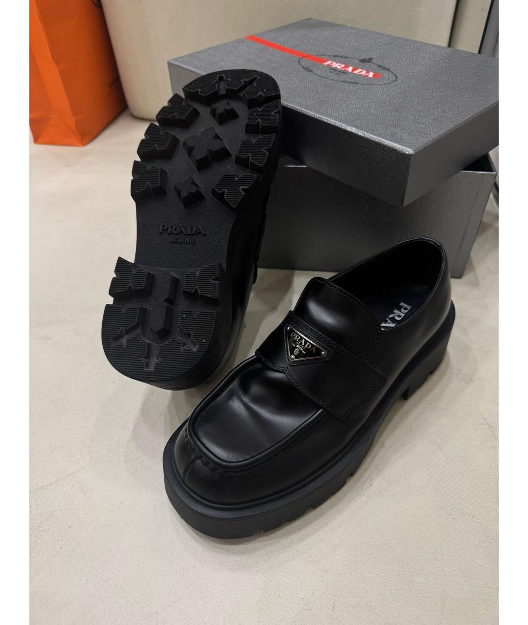 PRADA Черные кожаные лоферы, фото 3