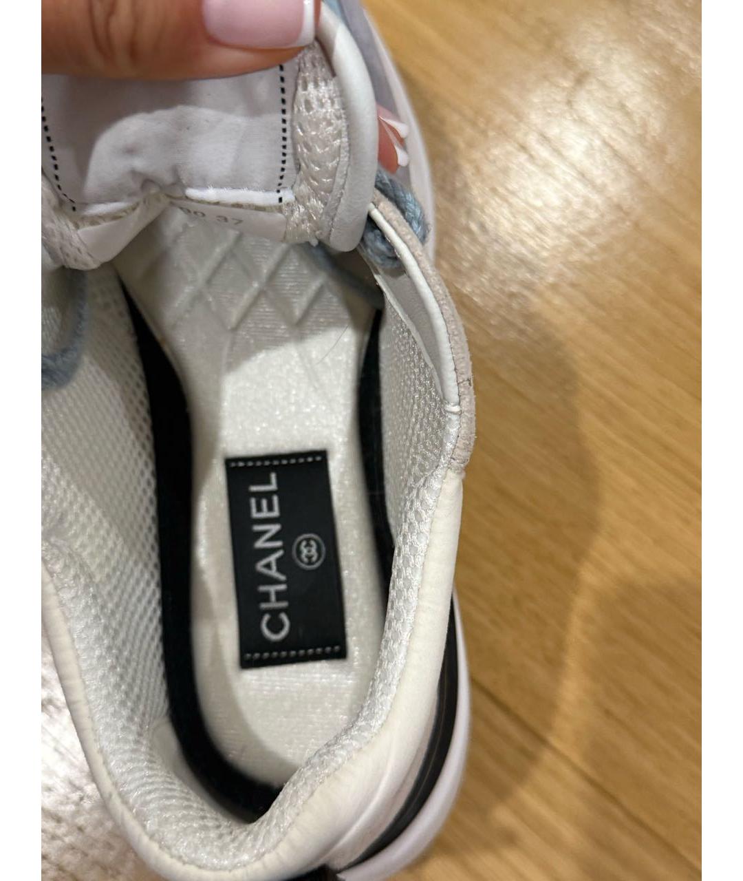 CHANEL Белые кожаные кроссовки, фото 4