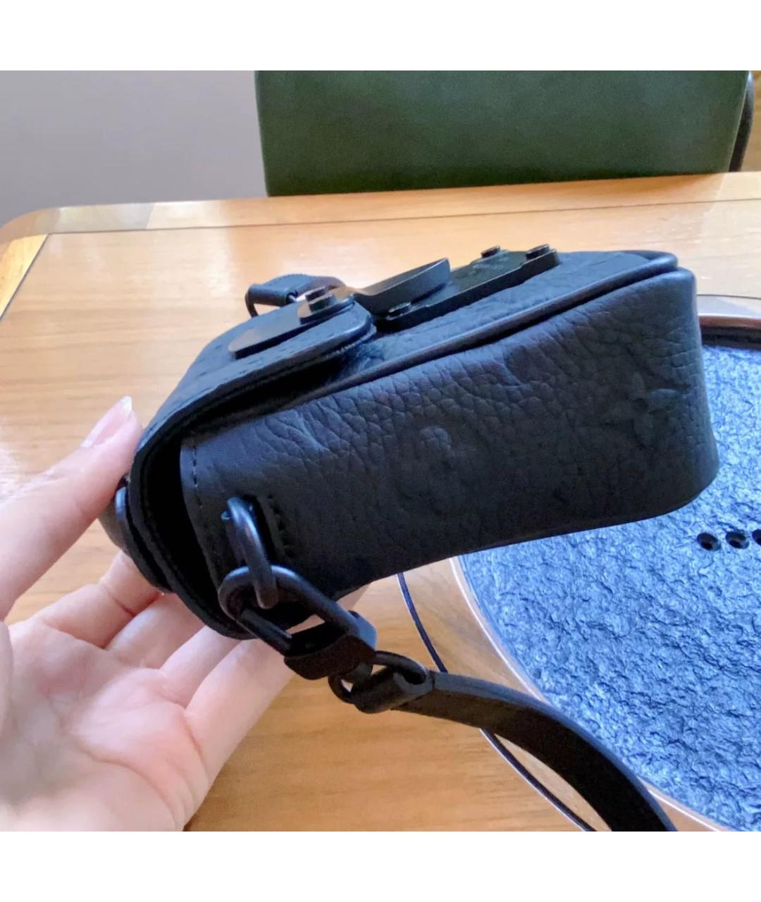 LOUIS VUITTON Черная кожаная сумка на плечо, фото 7