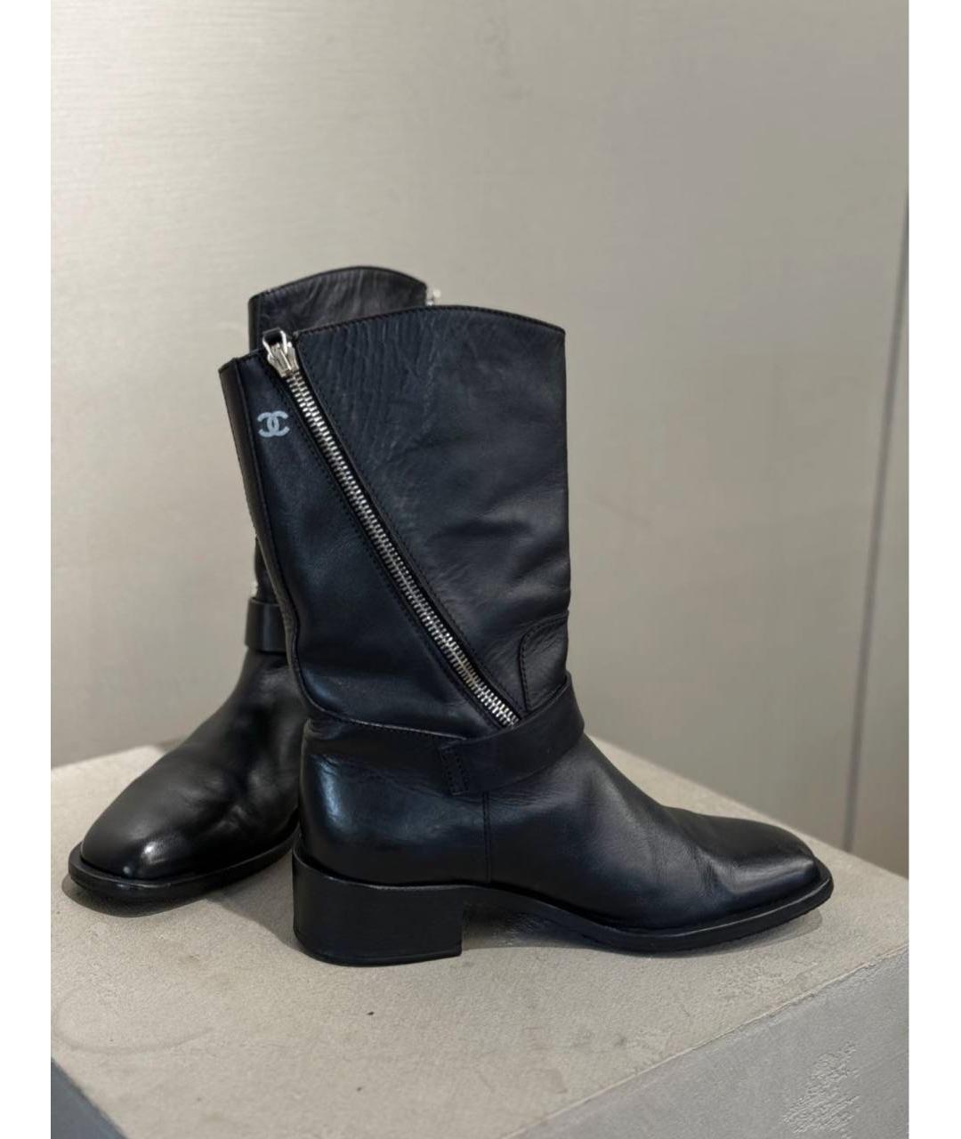 CHANEL Черные кожаные сапоги, фото 2