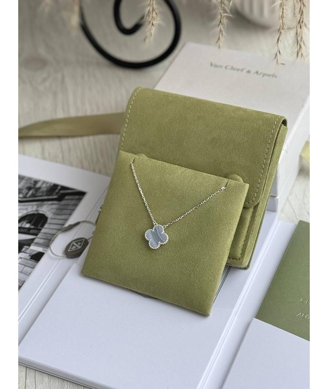VAN CLEEF & ARPELS Голубая подвеска из белого золота, фото 3