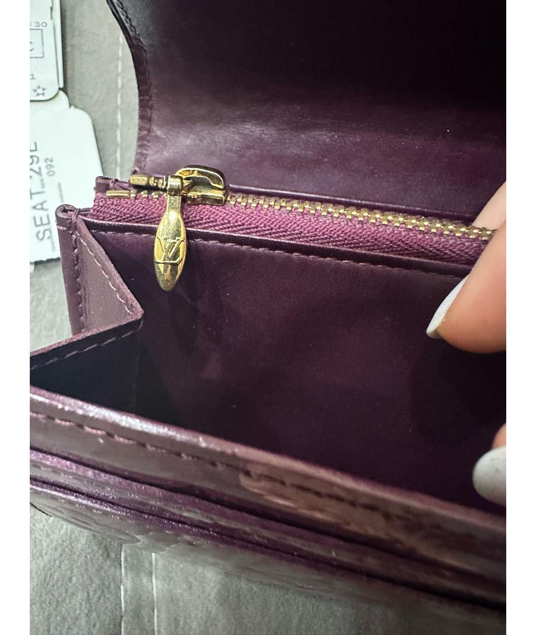 LOUIS VUITTON Бордовый кошелек из лакированной кожи, фото 4