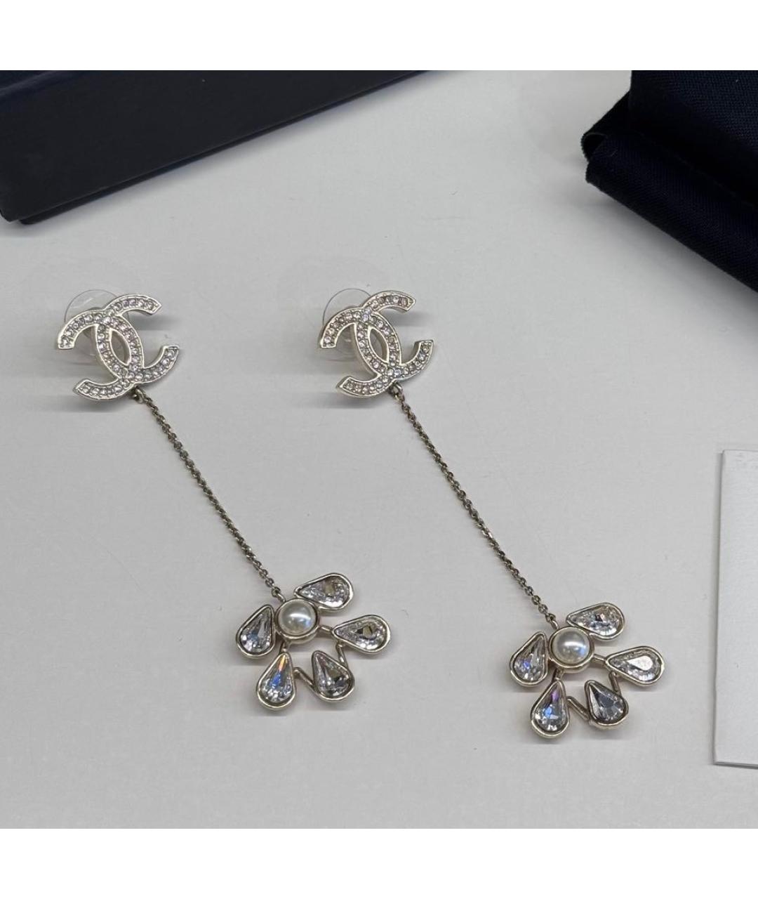 CHANEL Белые серьги, фото 4