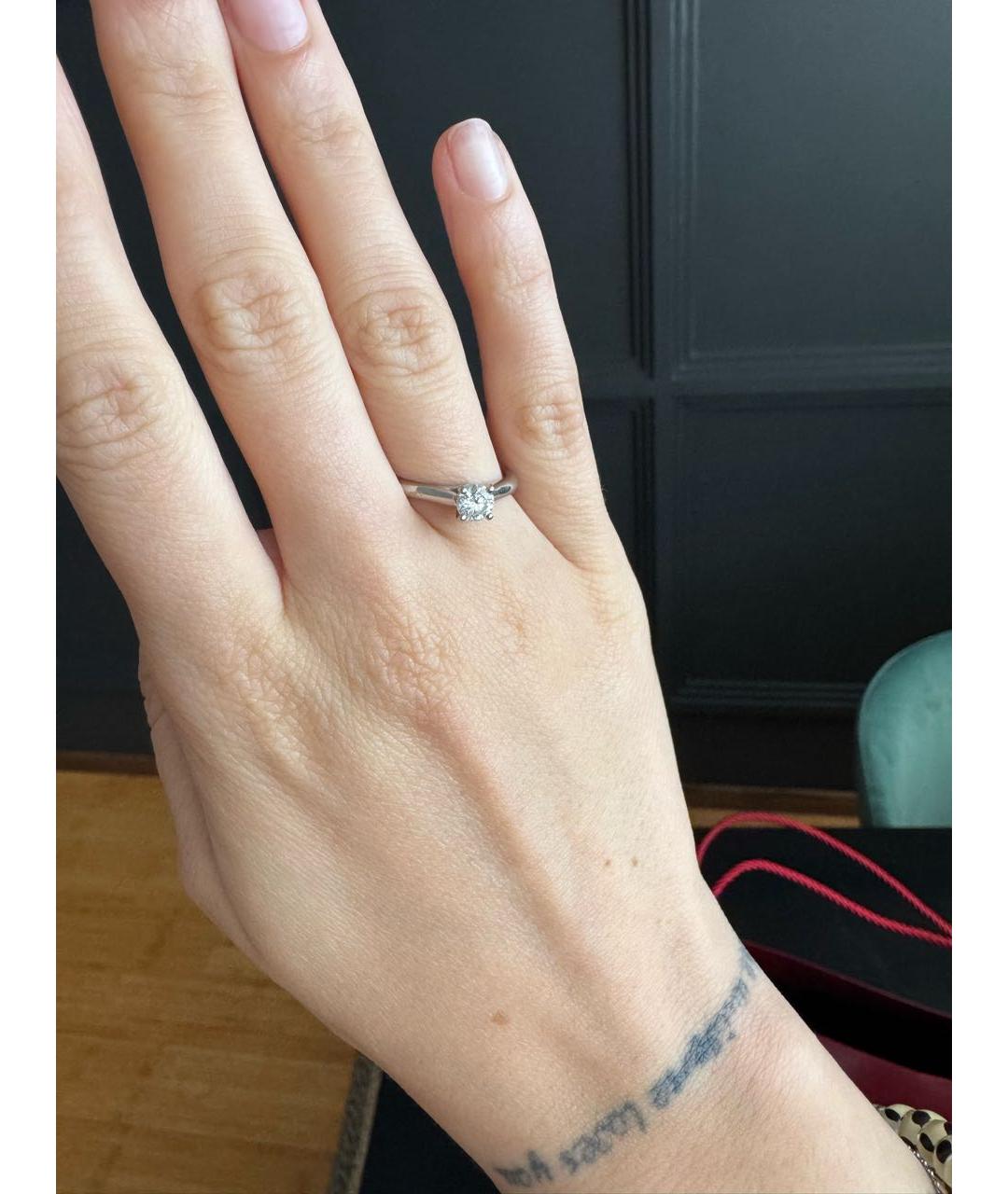 CARTIER Белое платиновое кольцо, фото 5