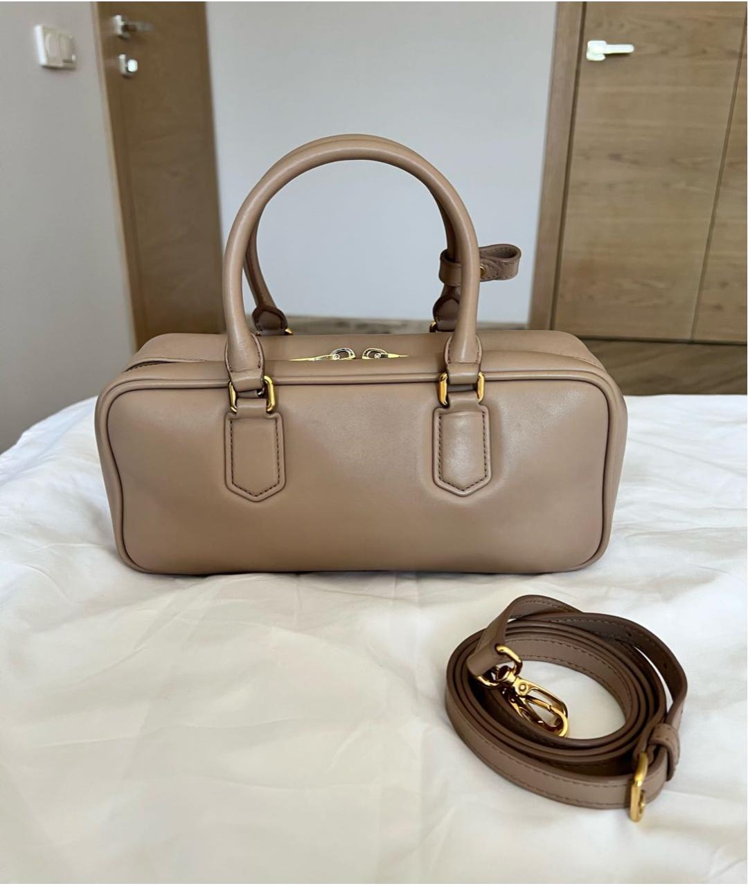 MIU MIU Бежевая кожаная сумка через плечо, фото 2