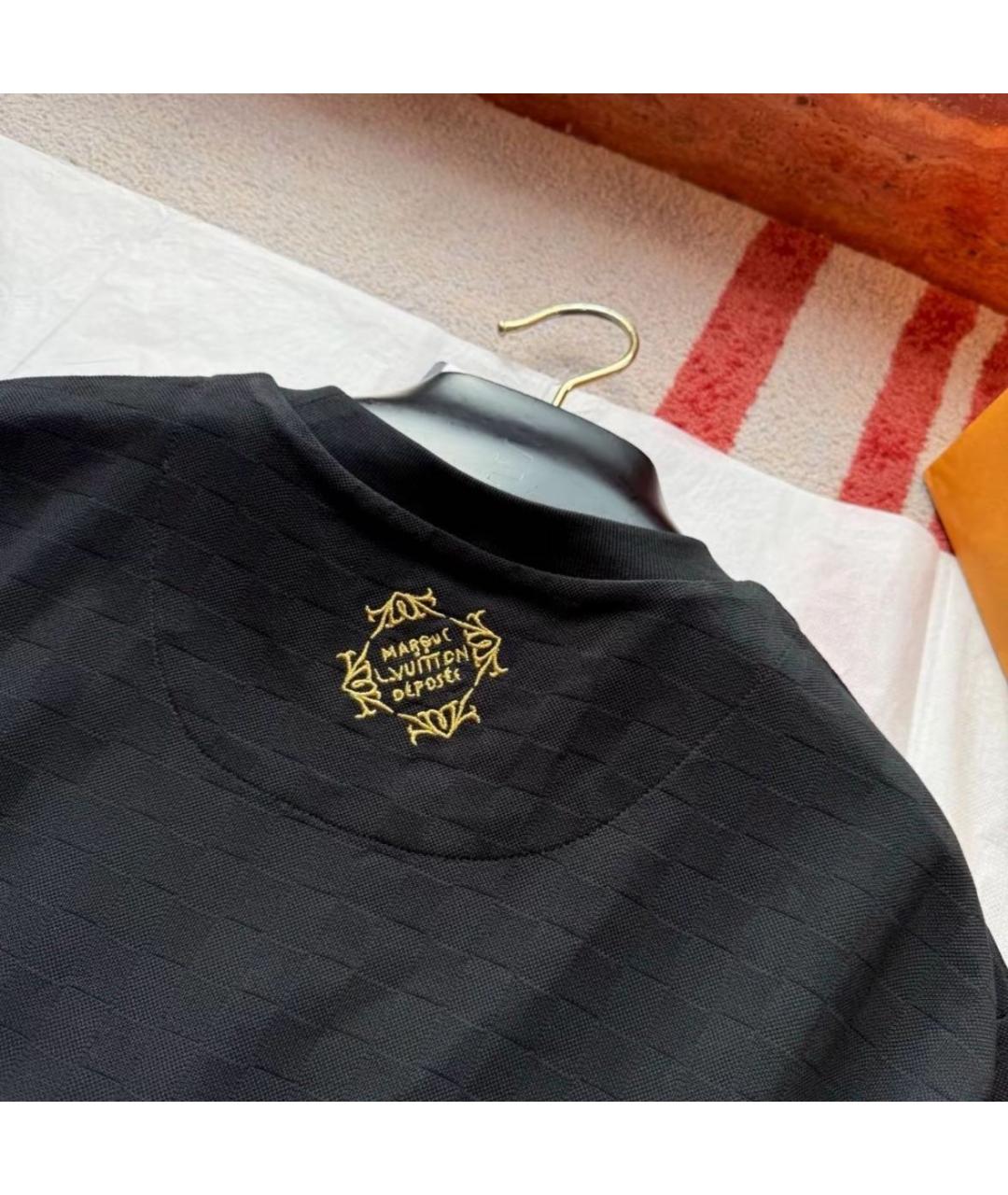 LOUIS VUITTON Черная футболка, фото 2