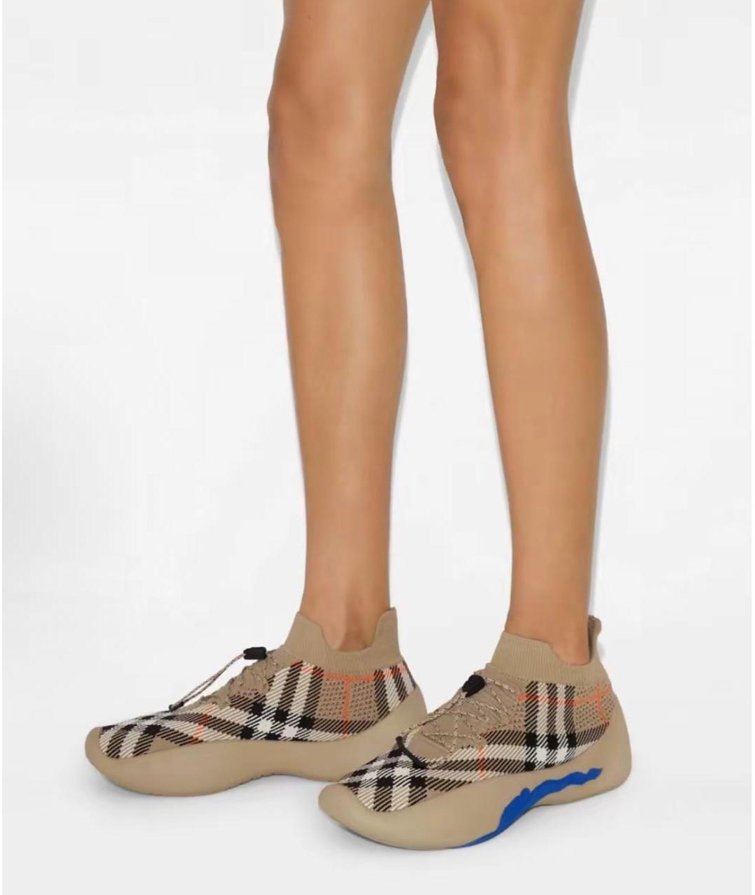 BURBERRY Бежевые слипоны, фото 7
