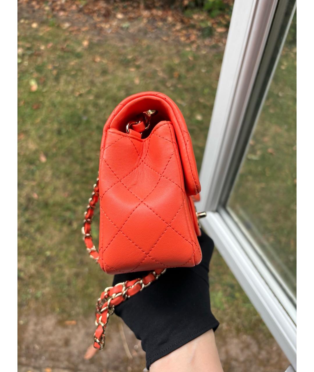 CHANEL Красная кожаная сумка тоут, фото 2