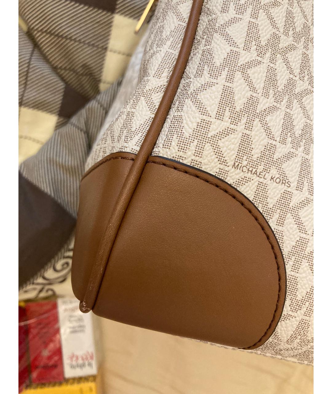 MICHAEL MICHAEL KORS Бежевая кожаная дорожная/спортивная сумка, фото 5