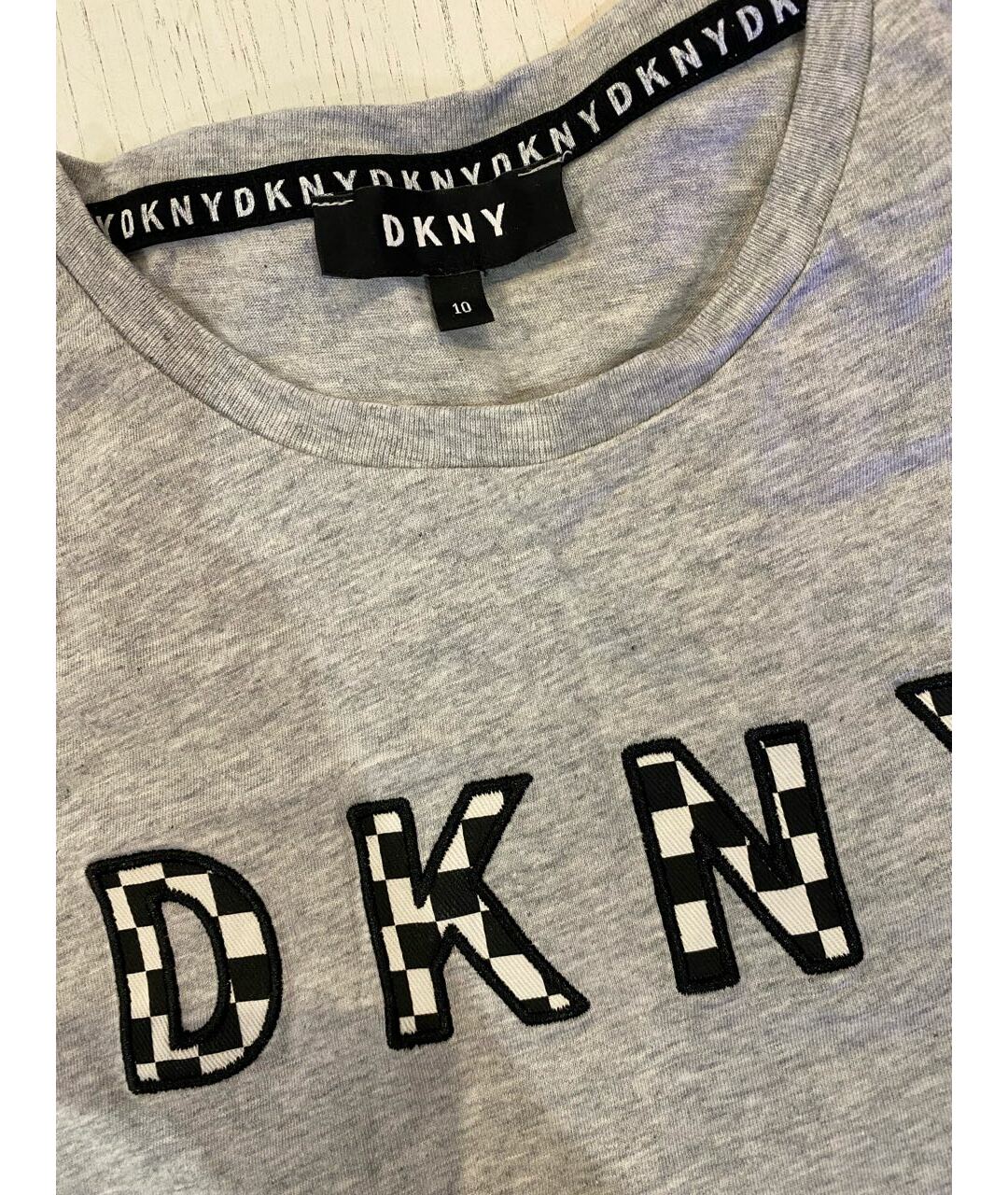 DKNY Серая хлопковая детская футболка, фото 2