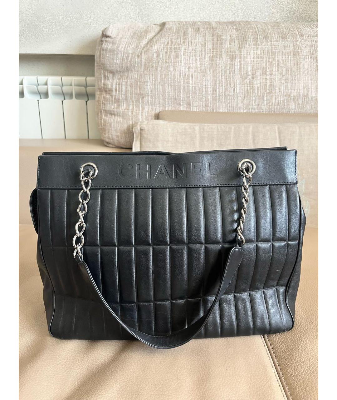 CHANEL Черная кожаная сумка тоут, фото 2