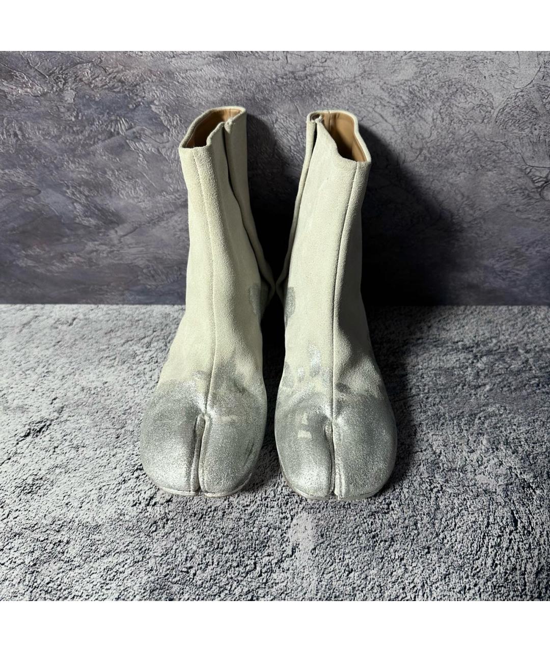 MAISON MARGIELA Бежевые замшевые ботильоны, фото 3