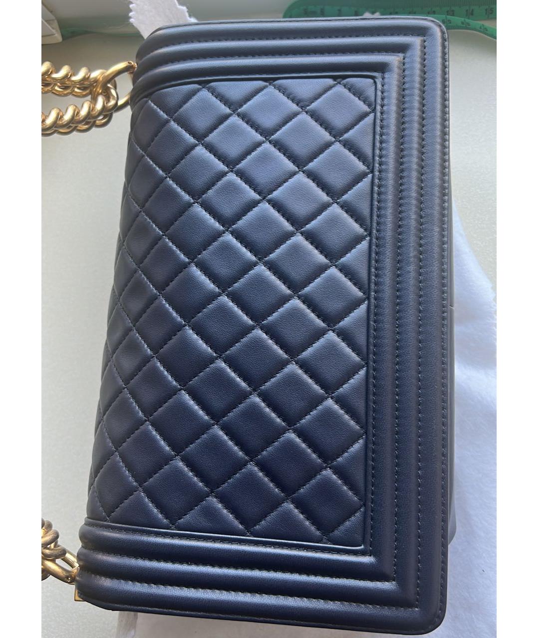 CHANEL Темно-синяя кожаная сумка тоут, фото 3
