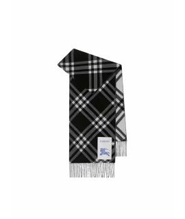 BURBERRY Шарф