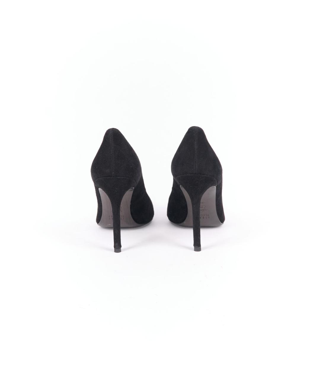 STUART WEITZMAN Черные замшевые туфли, фото 4
