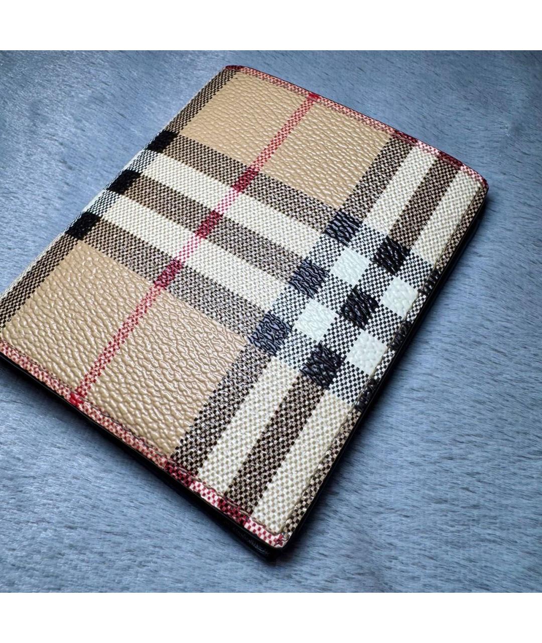 BURBERRY Бежевый кожаный кошелек, фото 2