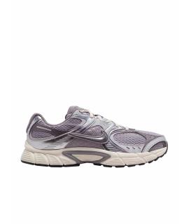NIKE Кроссовки