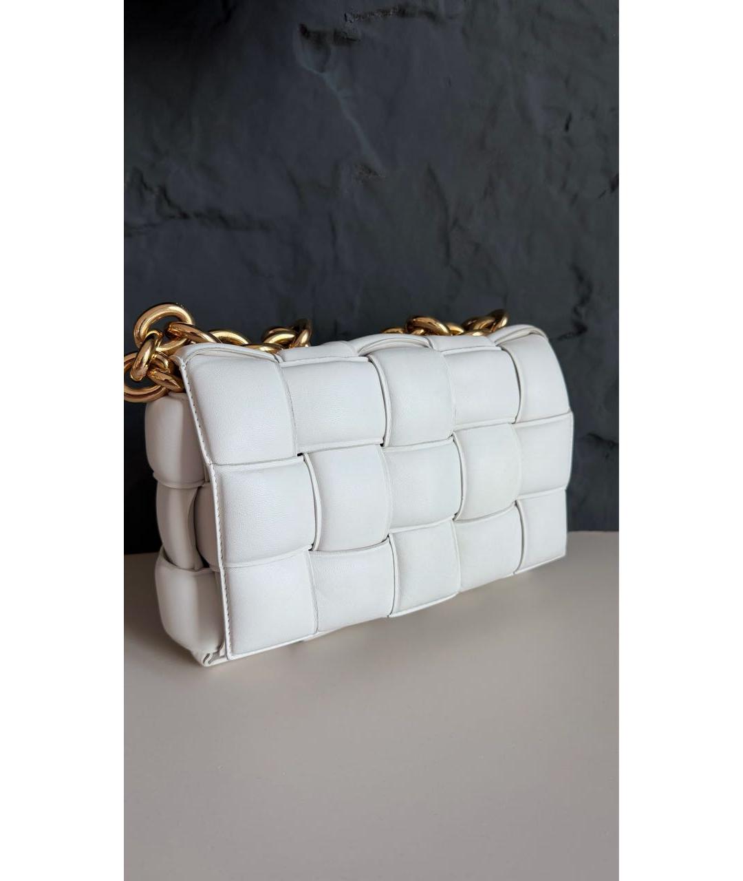 BOTTEGA VENETA Белая кожаная сумка с короткими ручками, фото 2