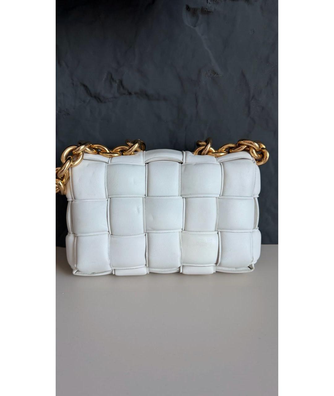 BOTTEGA VENETA Белая кожаная сумка с короткими ручками, фото 3