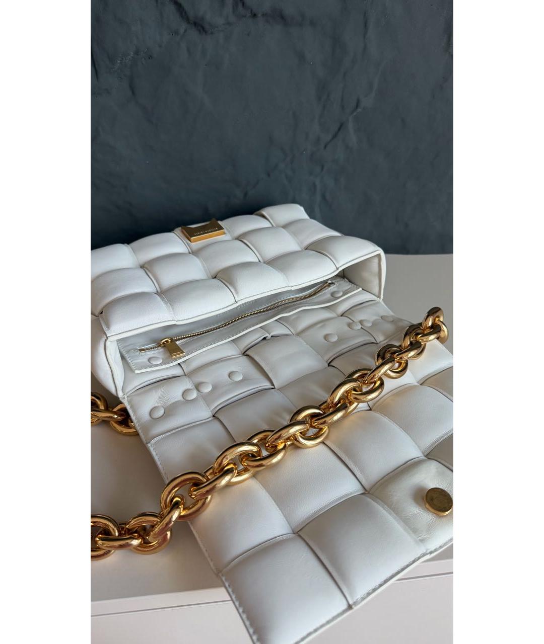 BOTTEGA VENETA Белая кожаная сумка с короткими ручками, фото 5