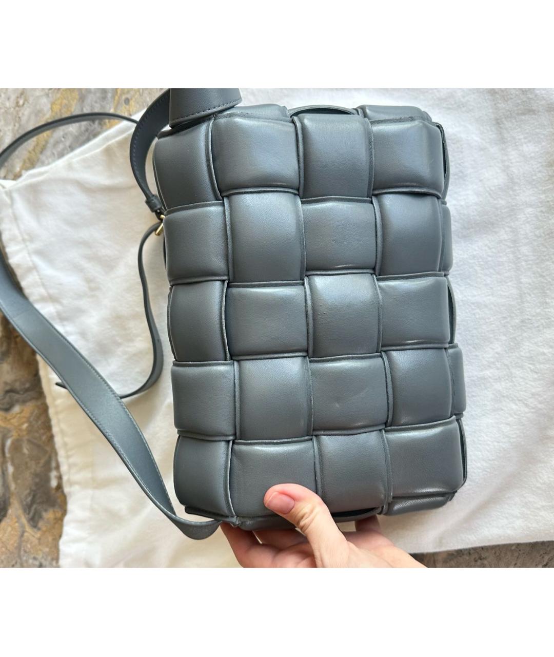 BOTTEGA VENETA Серая сумка через плечо из искусственной кожи, фото 3