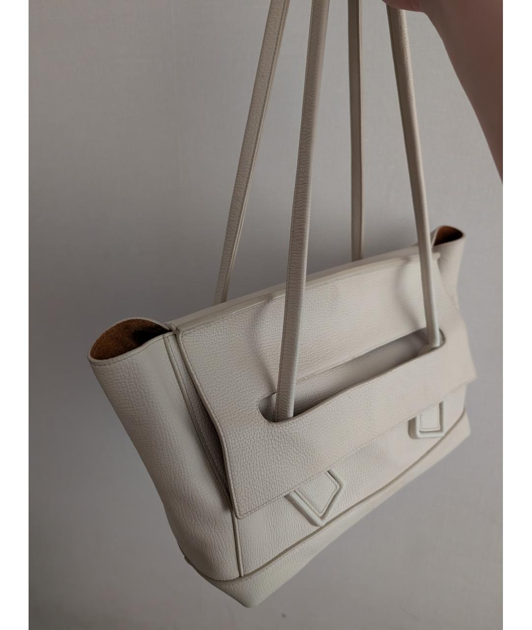BOTTEGA VENETA Бежевая кожаная сумка тоут, фото 2