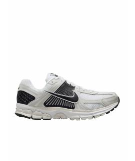 NIKE Кроссовки