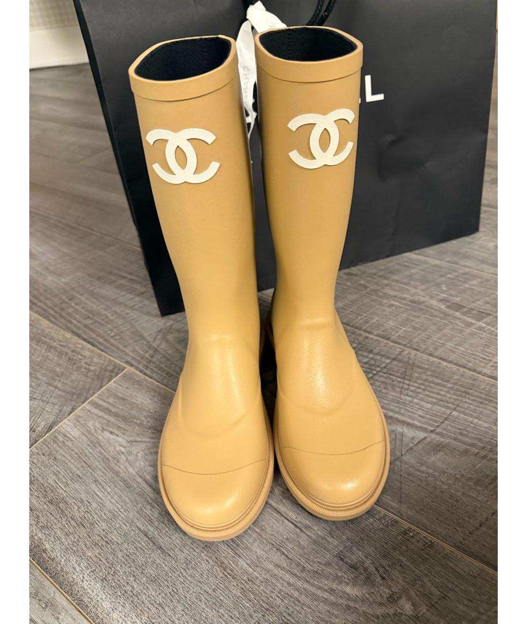 CHANEL Бежевые сапоги, фото 6