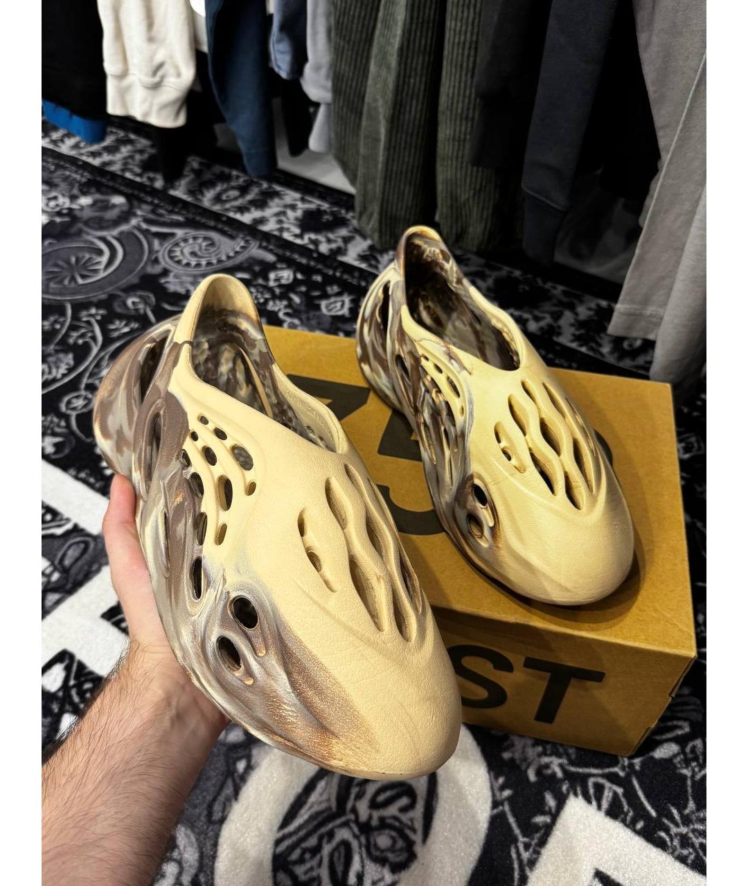 ADIDAS YEEZY Бежевые резиновые сандалии, фото 4