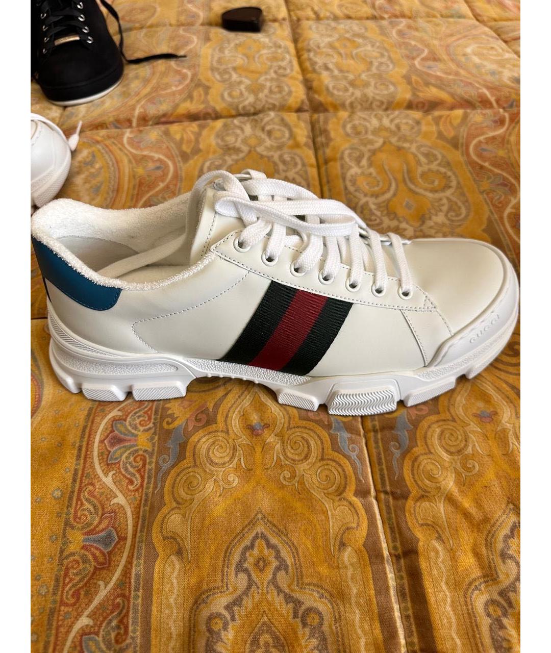 GUCCI Белые кожаные низкие кроссовки / кеды, фото 5