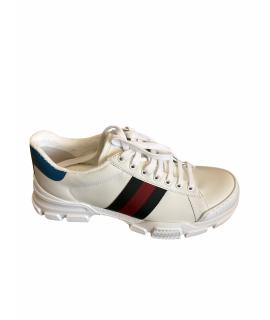 GUCCI Низкие кроссовки / кеды