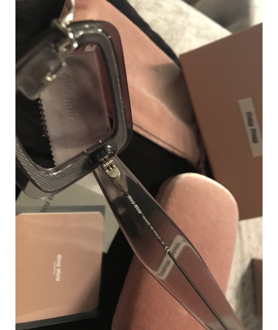 MIU MIU Антрацитовые пластиковые солнцезащитные очки, фото 3