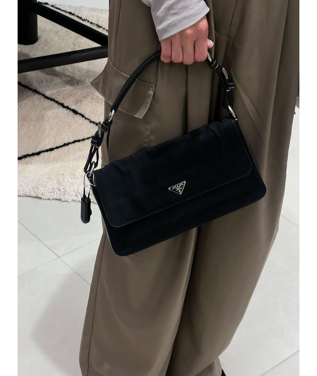 PRADA Черная синтетическая сумка с короткими ручками, фото 5