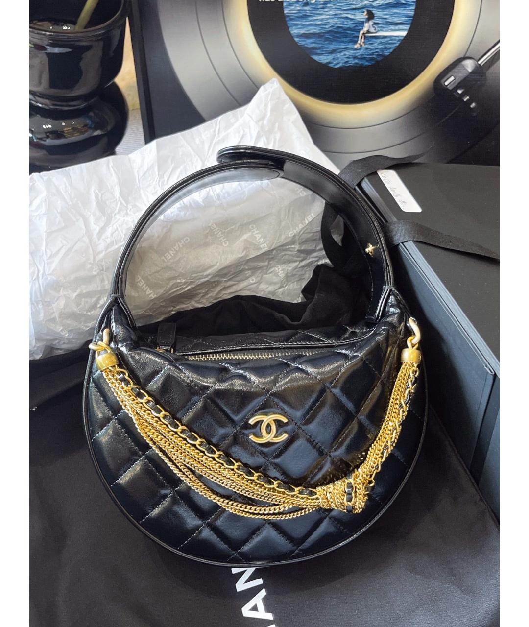 CHANEL Черная кожаная сумка с короткими ручками, фото 7