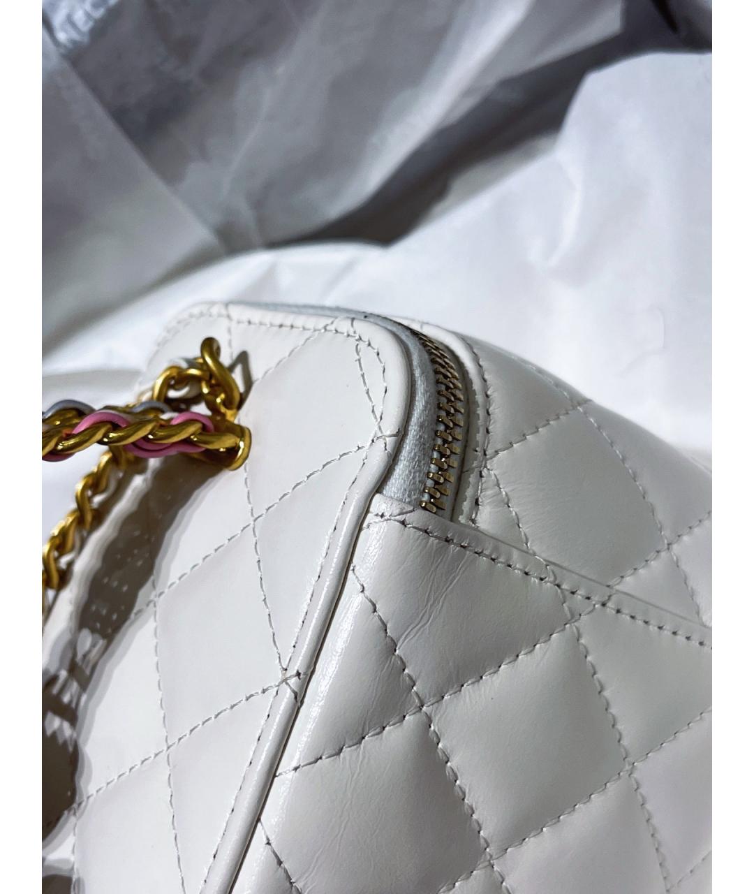 CHANEL Белая кожаная сумка через плечо, фото 6