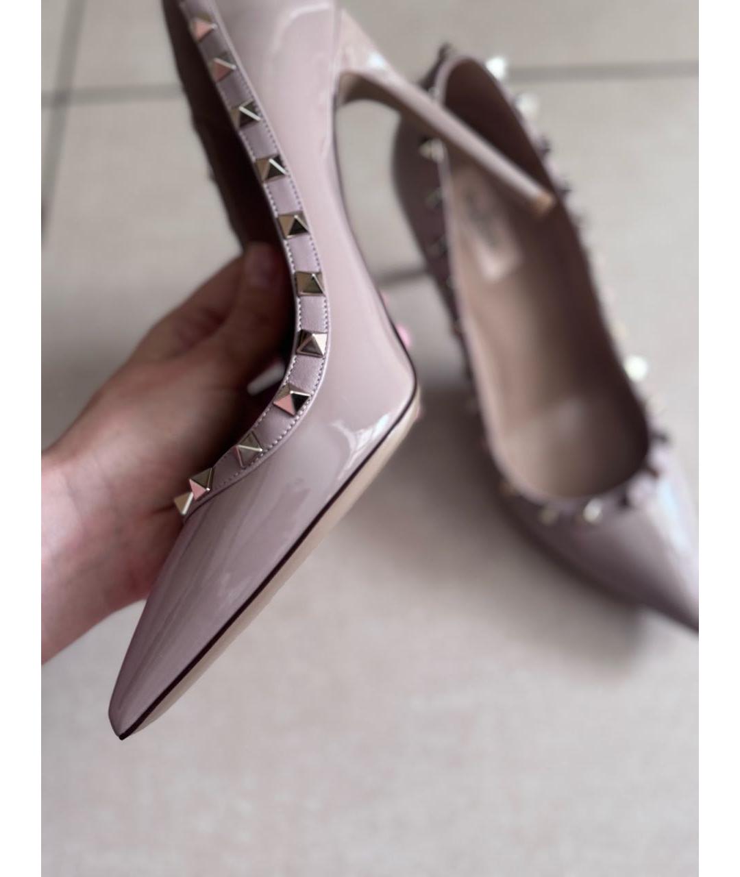 VALENTINO Бежевые туфли из лакированной кожи, фото 3