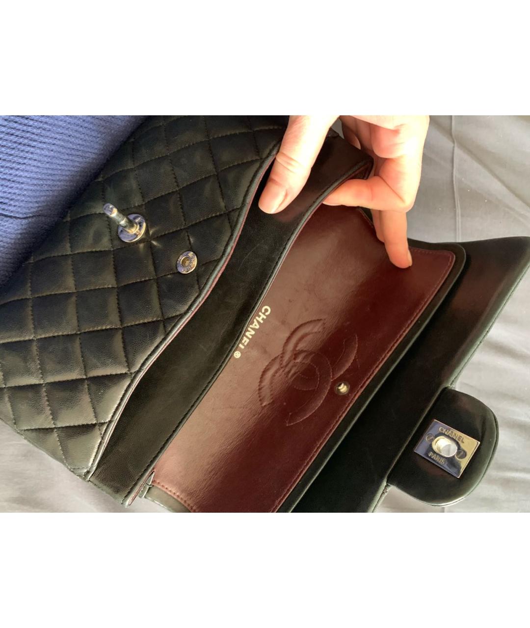 CHANEL Черная кожаная сумка через плечо, фото 4