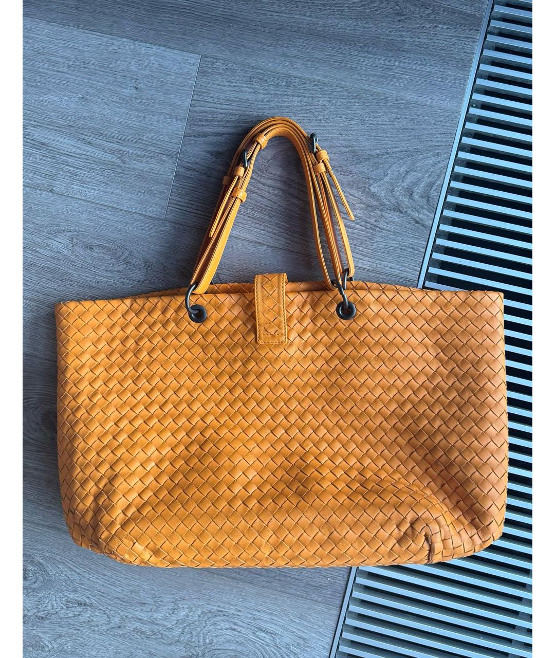 BOTTEGA VENETA Оранжевая кожаная сумка тоут, фото 5