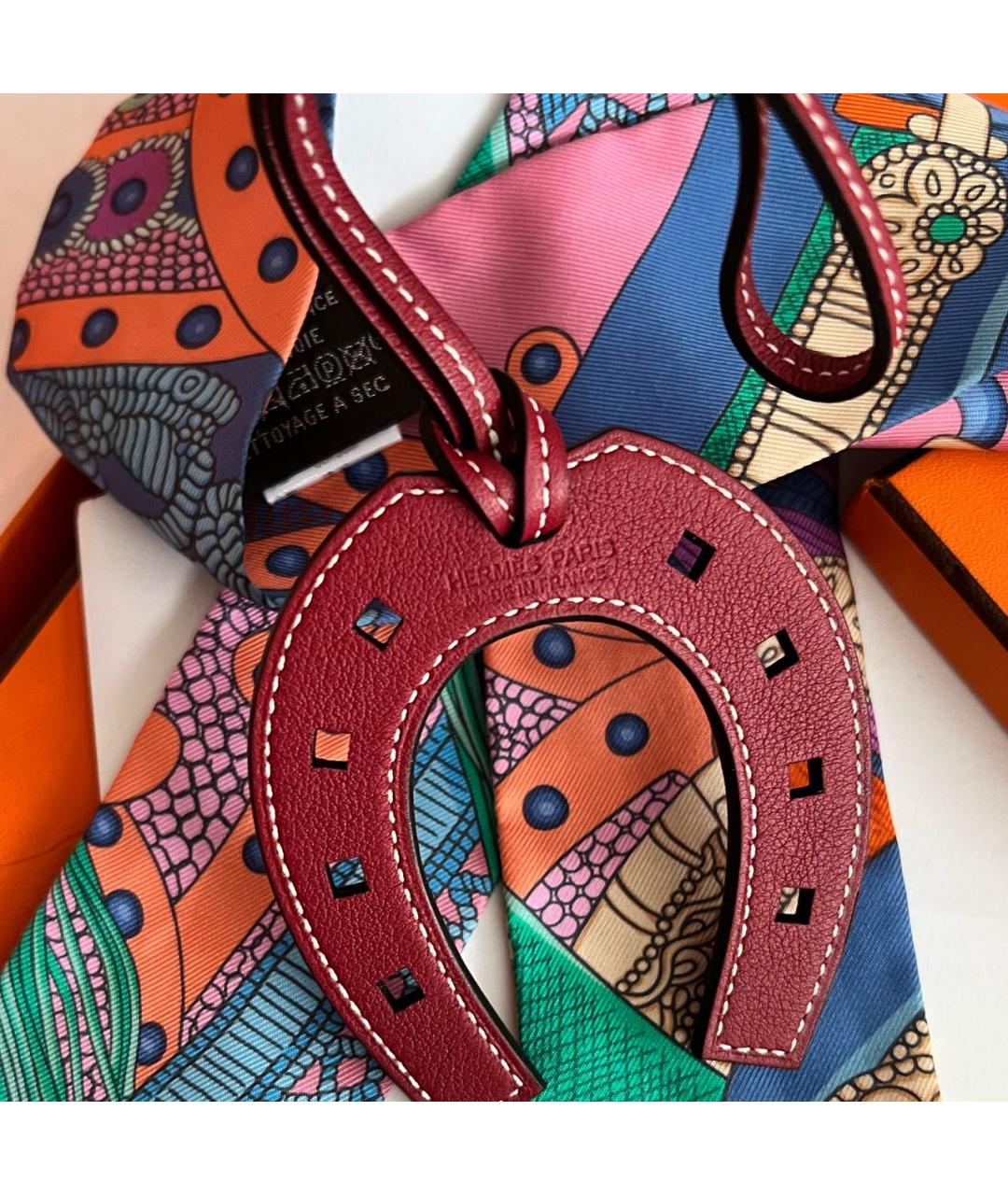 HERMES Бордовый брелок, фото 7